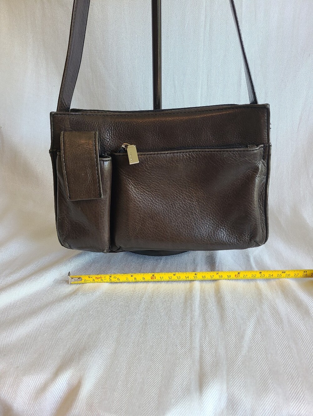 Vintage Perlina New York brown pebble leather organizer crossbody bag